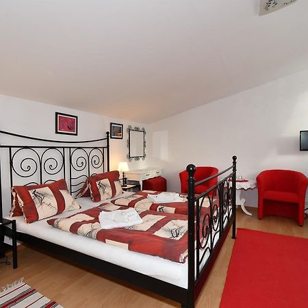 Slnecny Dvor Apartment Veľka Lomnica Bagian luar foto