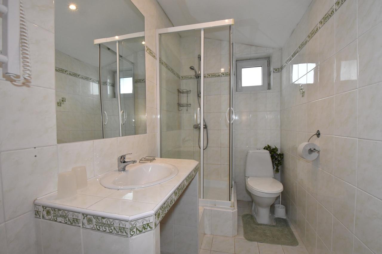 Slnecny Dvor Apartment Veľka Lomnica Bagian luar foto